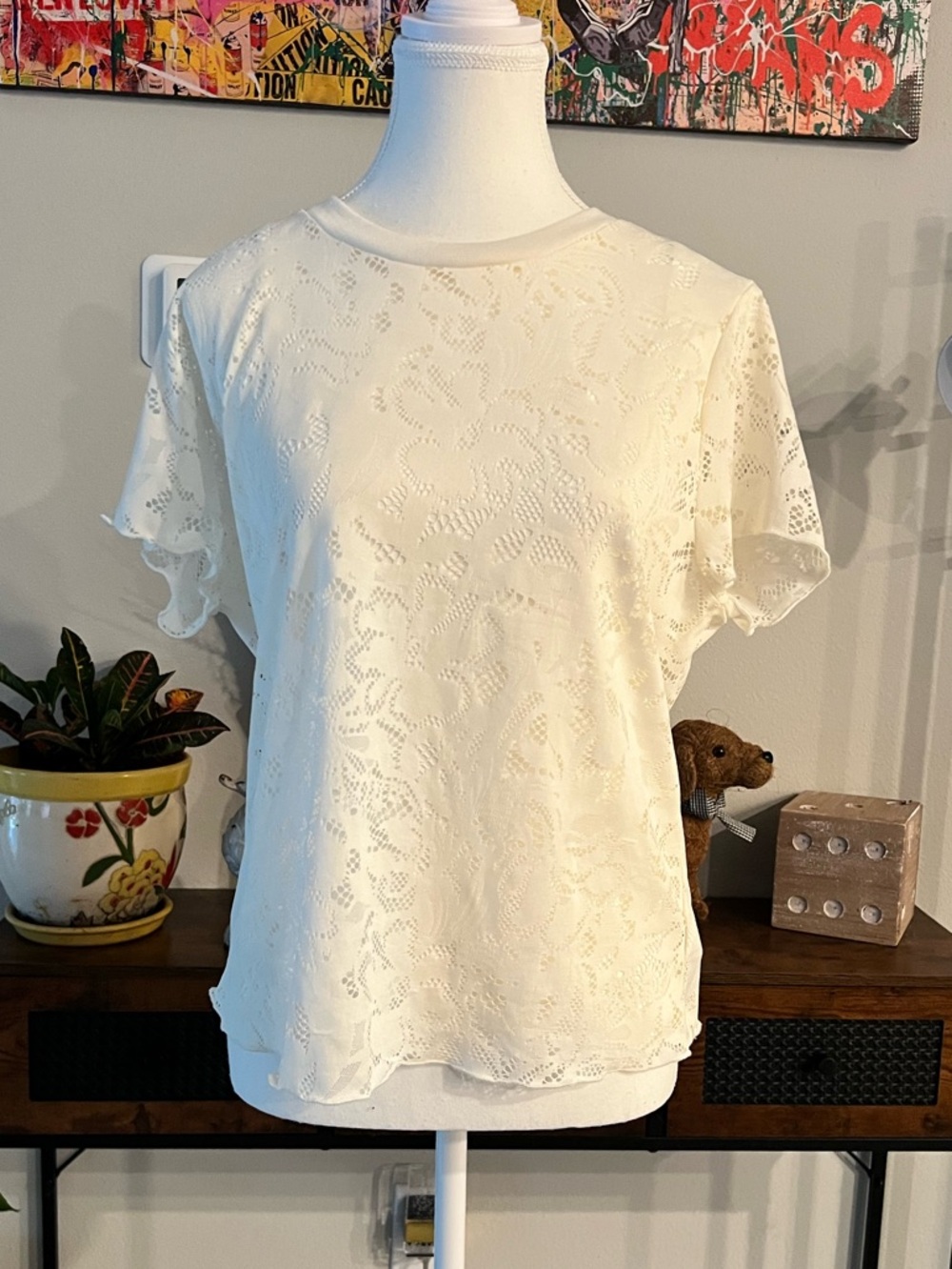 Jessica Simpson white lace top with separate removable tank top